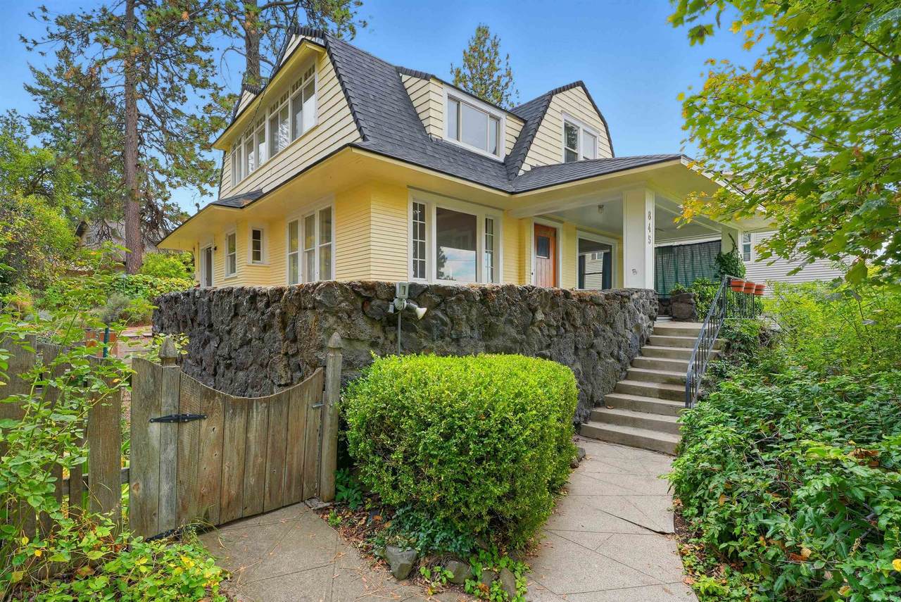 845 Cliff Dr - Photo 1