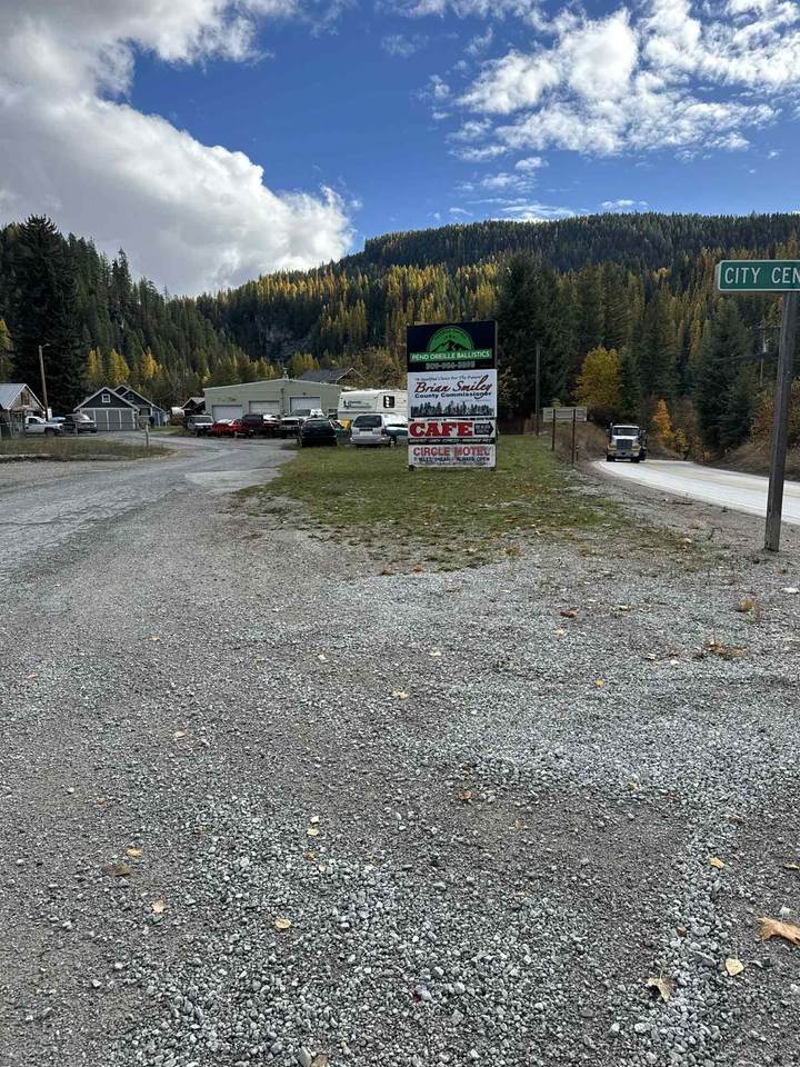 301 Lehigh Ave - Photo 1