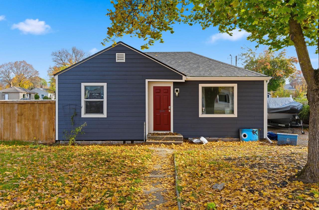 14118 Longfellow Ave - Photo 1