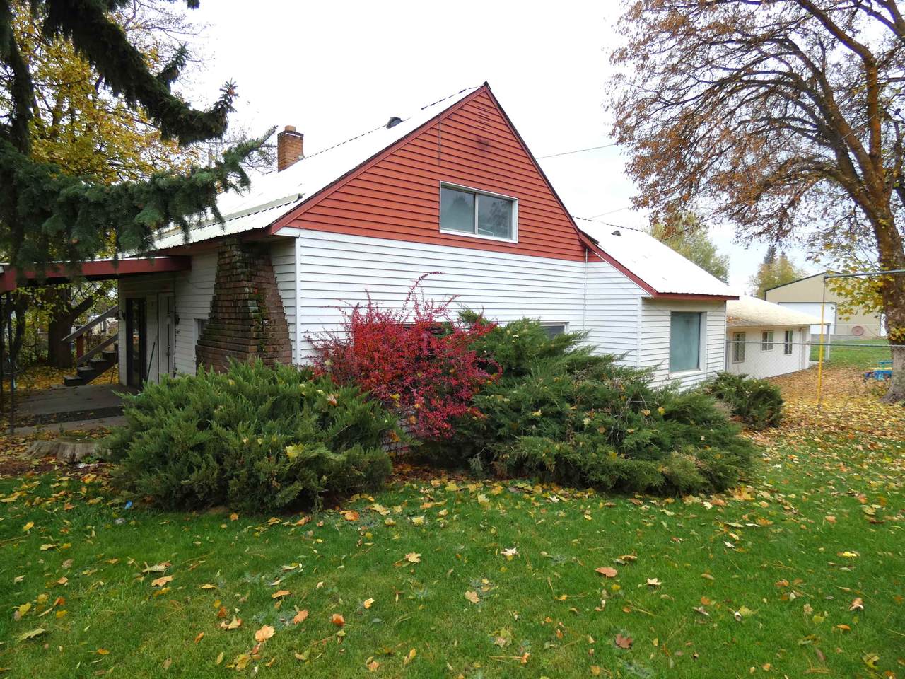 4804 34TH St - Photo 1