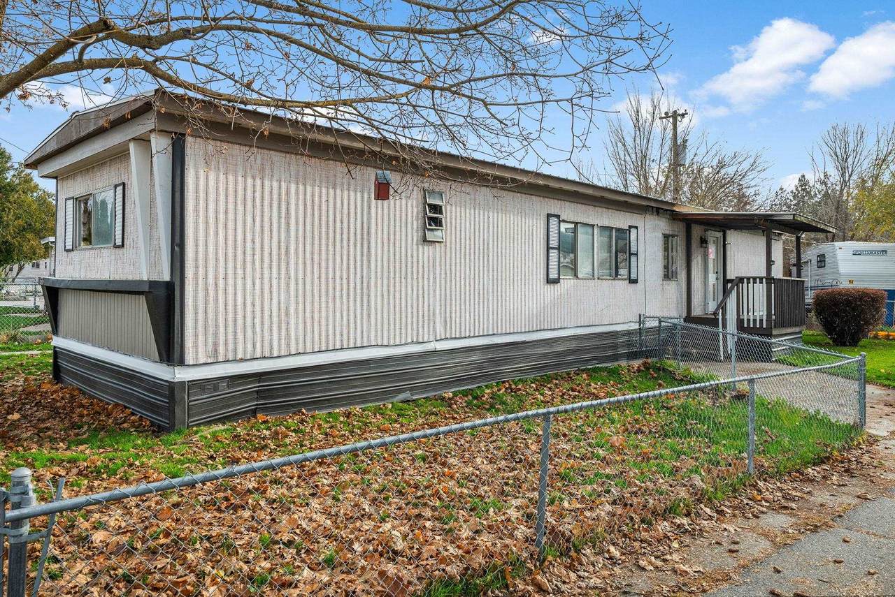 9518-#63 4th Ave - Photo 1