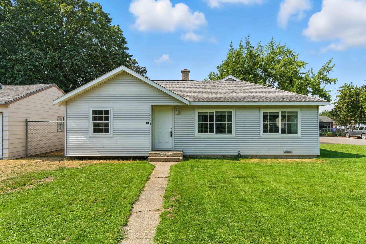 4401 Best Rd - Photo 1