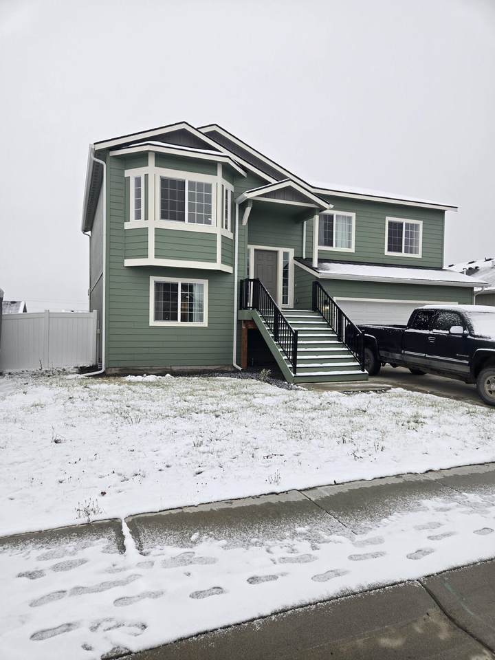 1522 Marilyn Cir - Photo 1