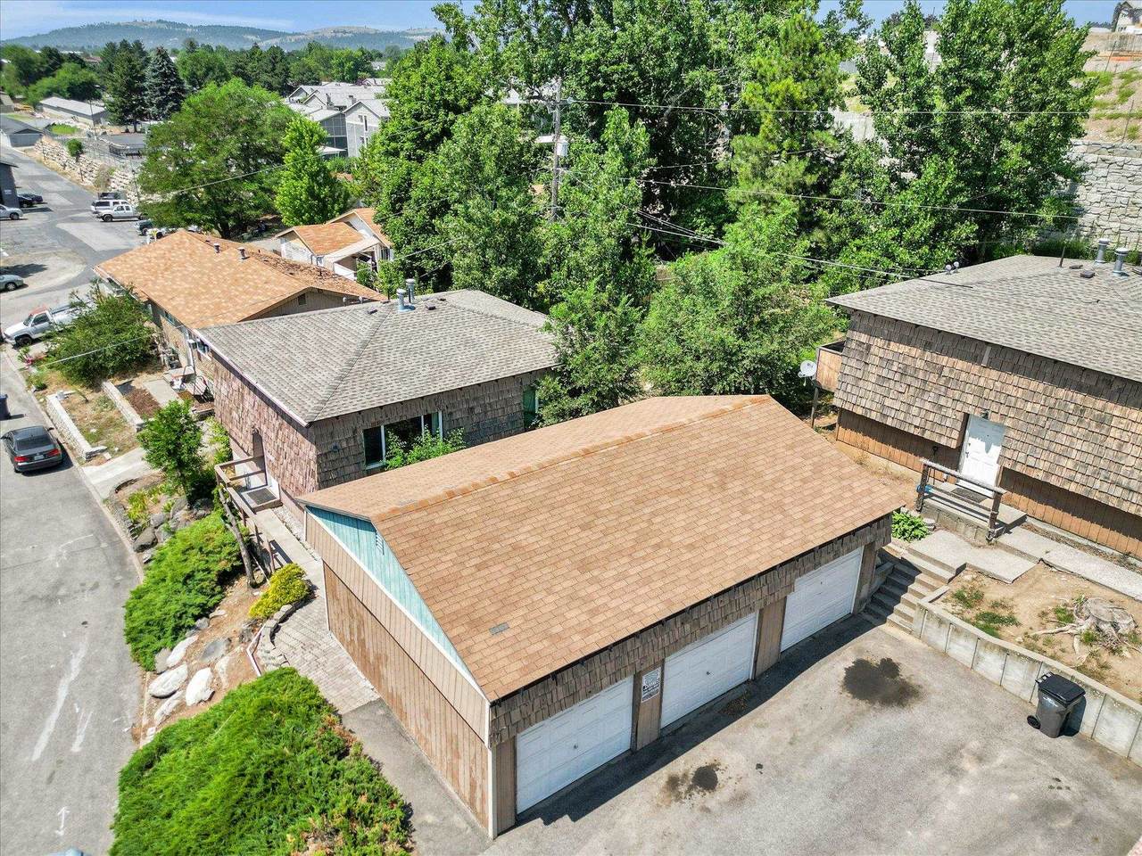 12017 Mansfield Ave - Photo 1