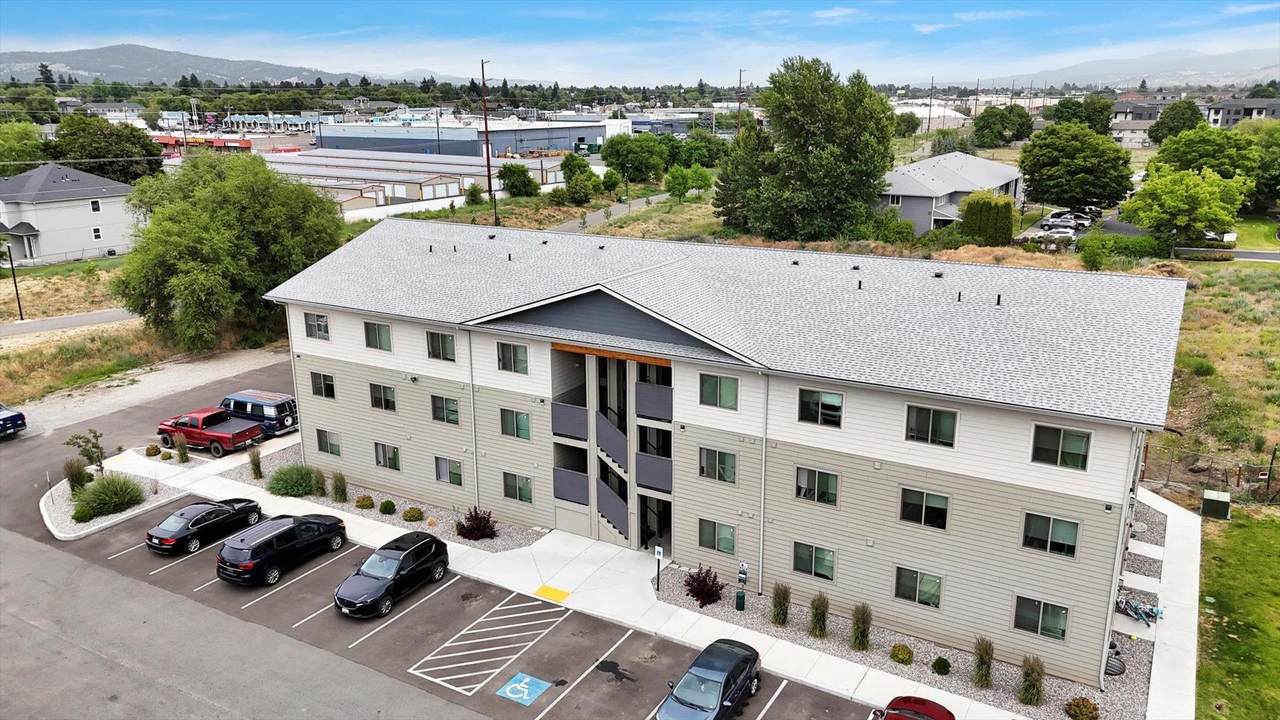 12405-12409 3rd Ave - Photo 1