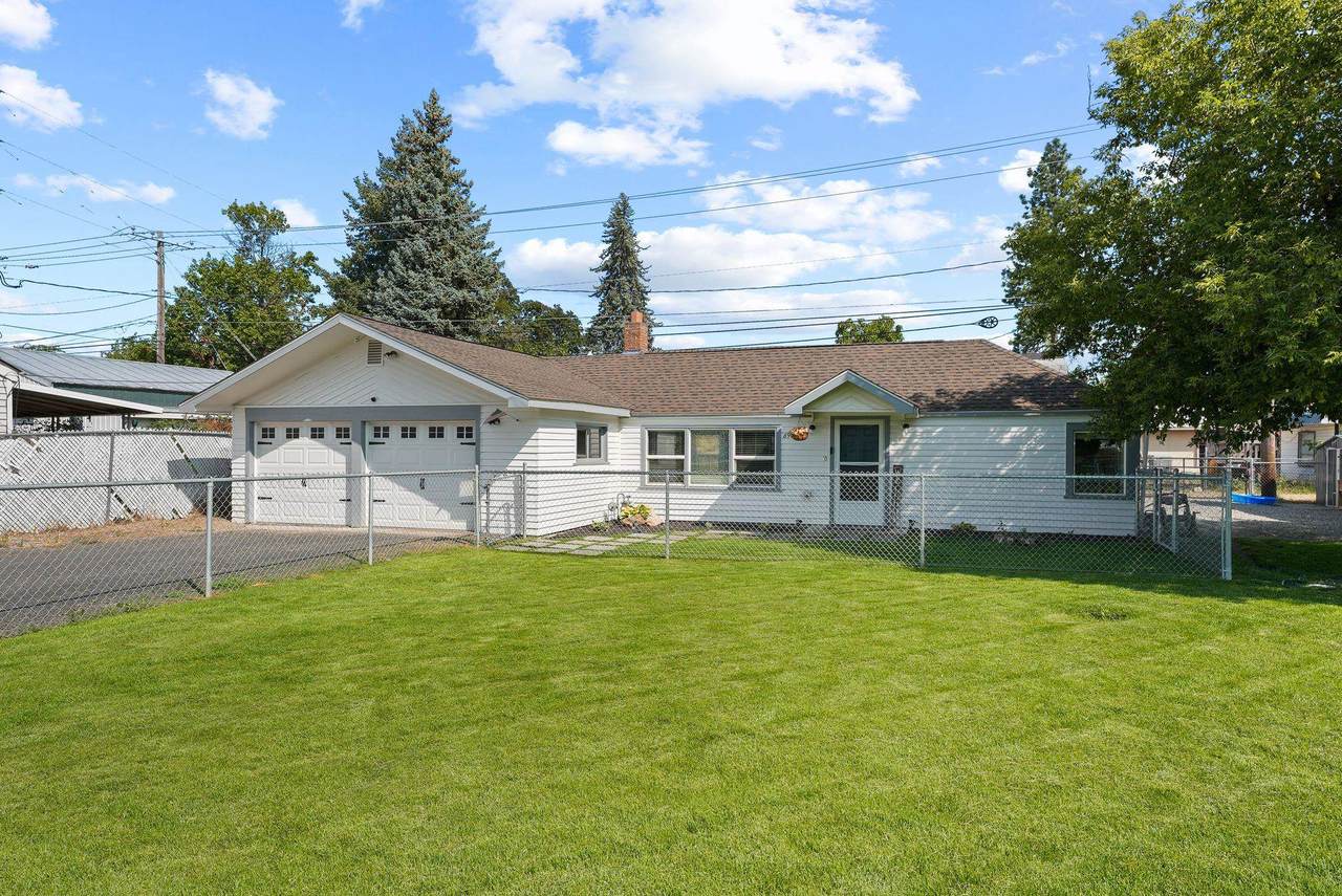 6909 8th Ave - Photo 1