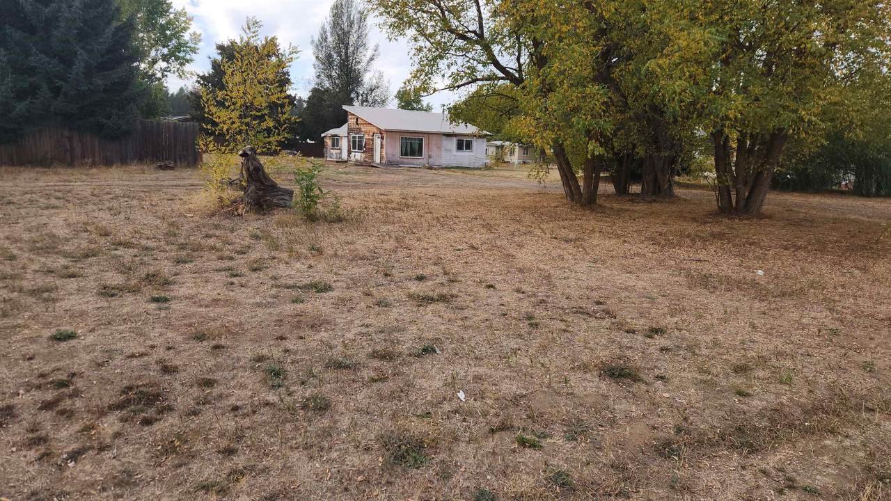 107 Fir St - Photo 1