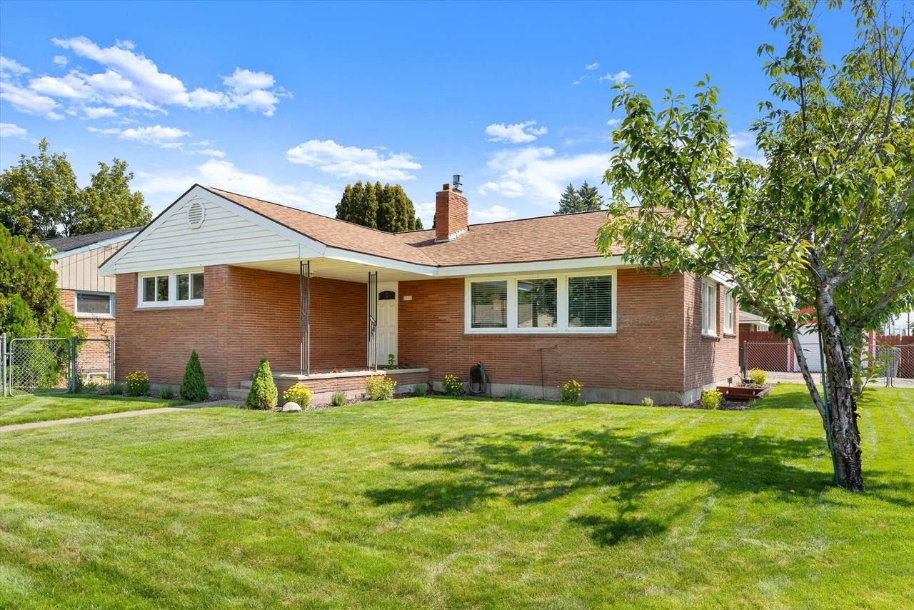 2502 Ella Rd - Photo 1