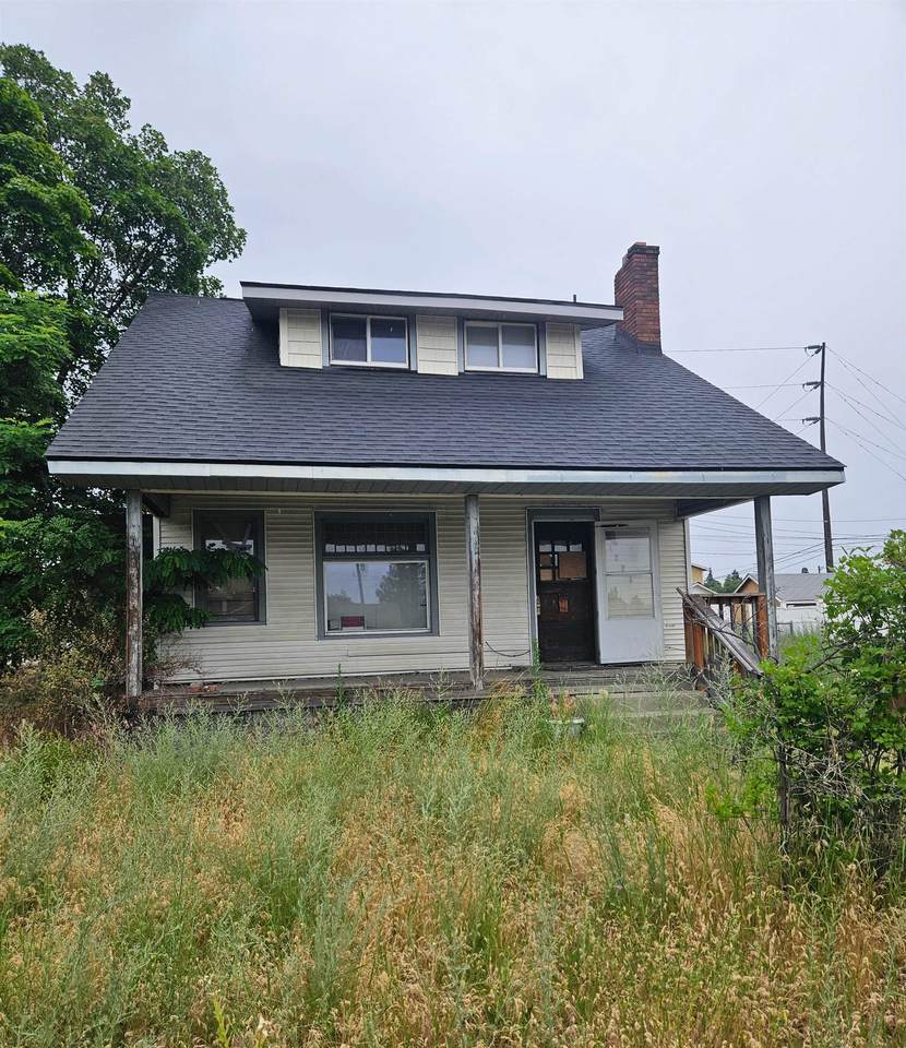 1221 Indiana Ave - Photo 1