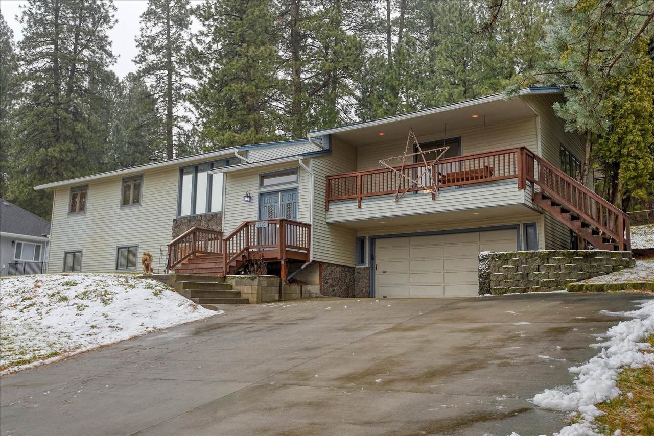 1715 Ridgemont Dr - Photo 1