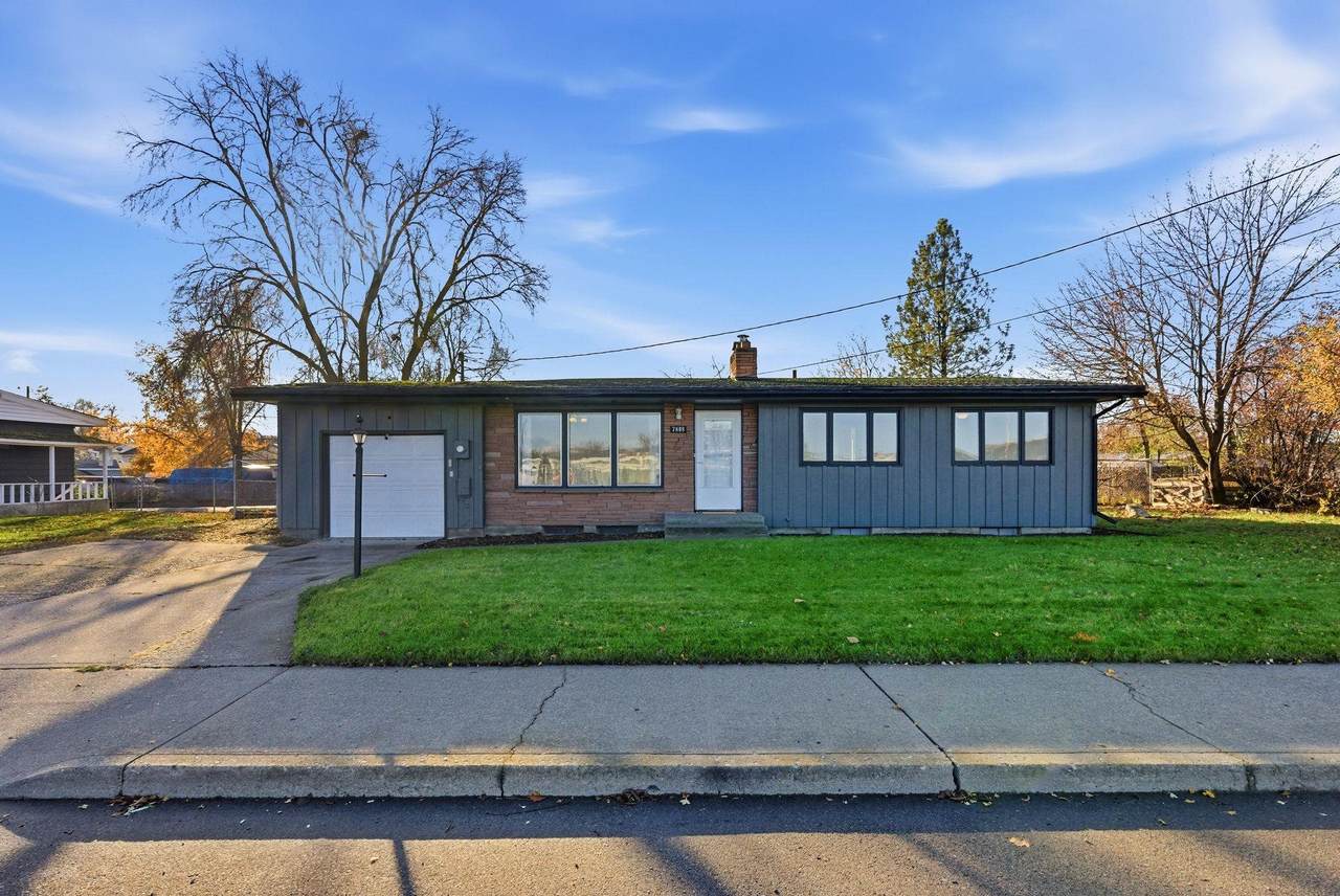 7808 Broadway Ave - Photo 1