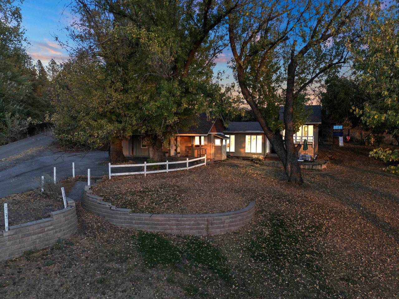 6606 Wagner Rd - Photo 1