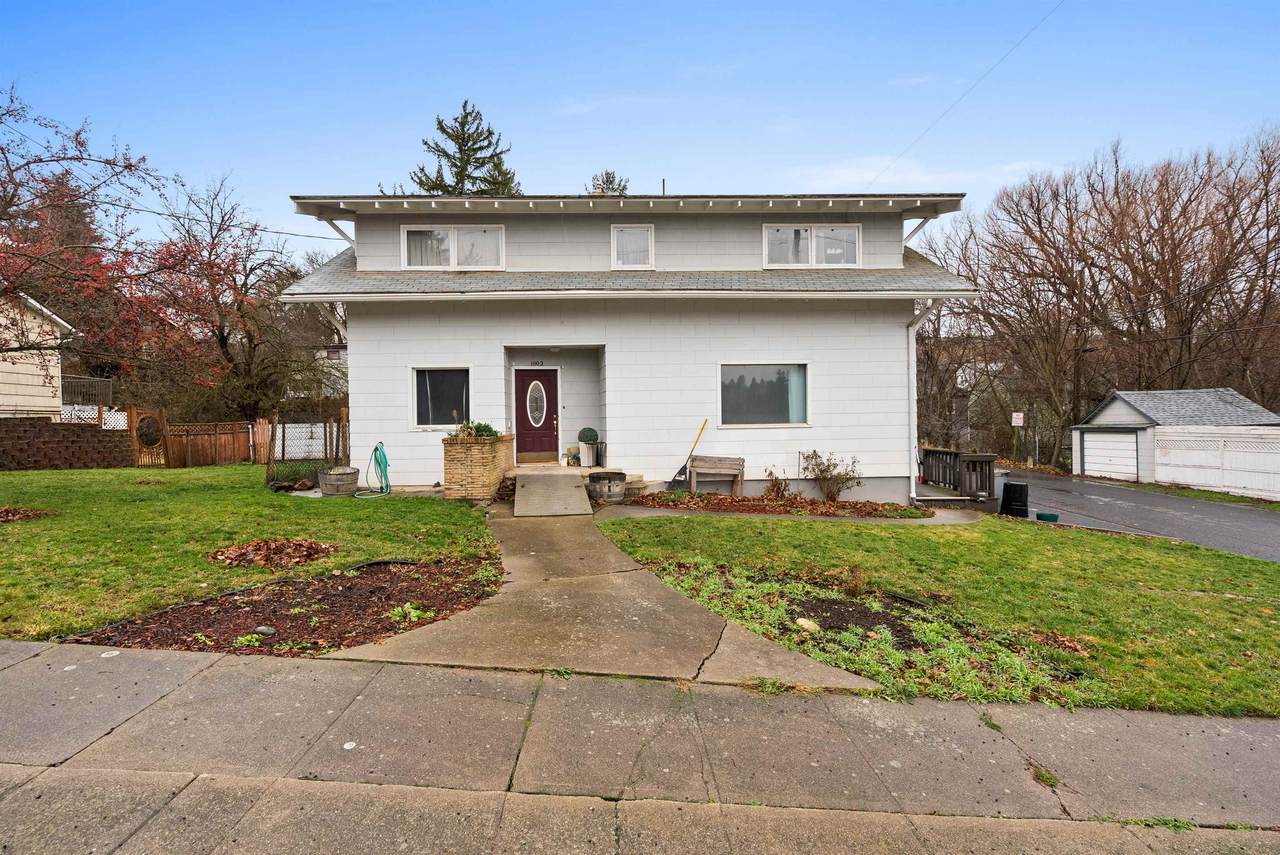 1002 Mill St - Photo 1