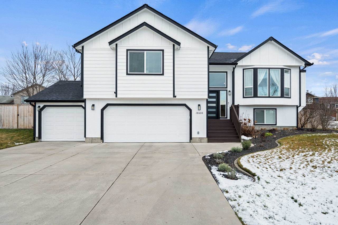 18608 Lindsay Ln - Photo 1