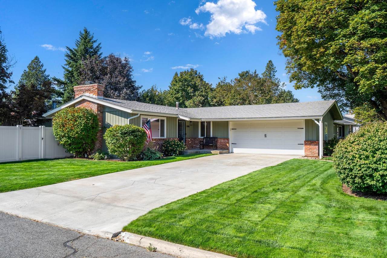 11910 26th Ave - Photo 1