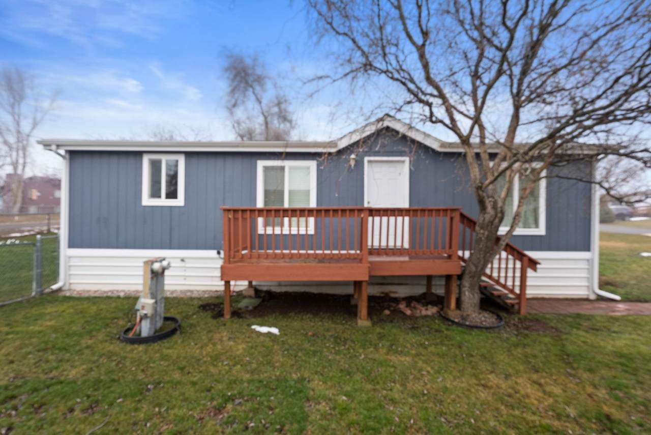 2201-262 Craig Rd - Photo 1