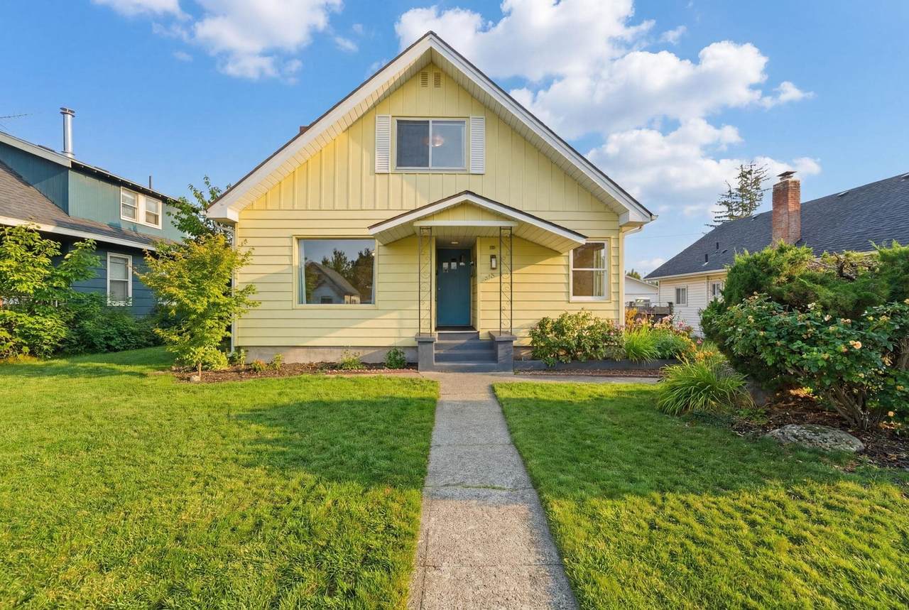 2617 Cleveland Ave - Photo 1