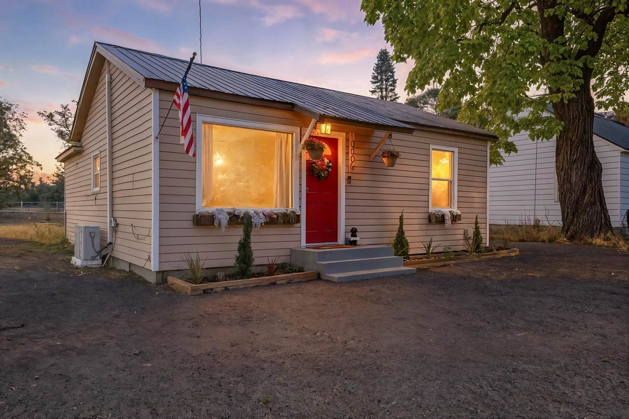 10005 Empire Ave - Photo 1