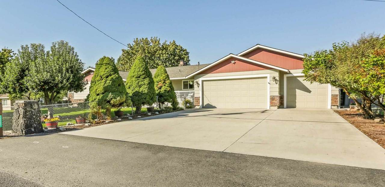 18721 8th Ave - Photo 1