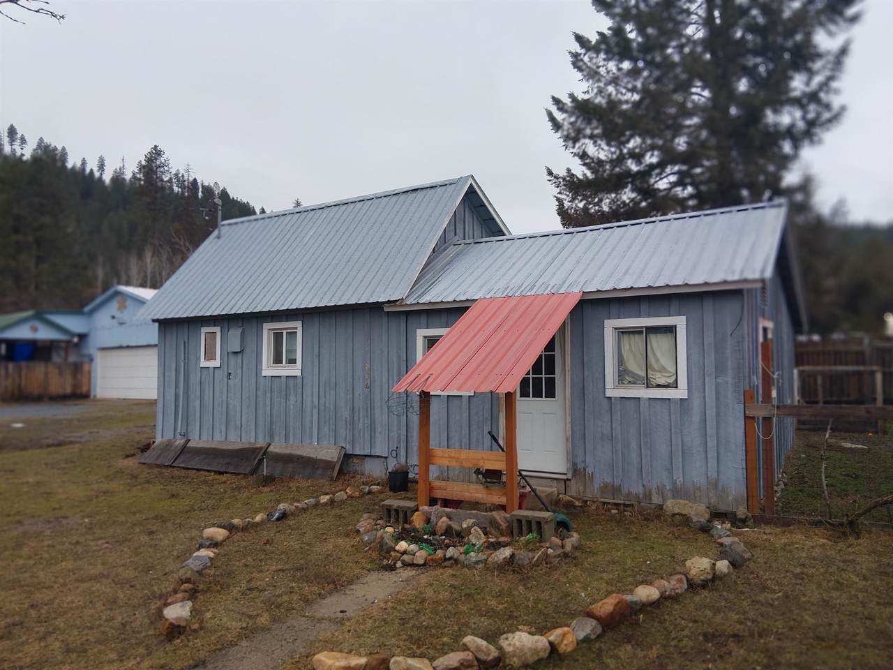 804 Houghton St - Photo 1