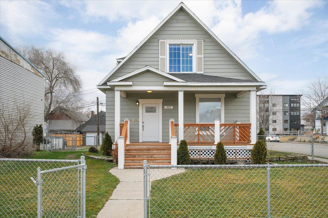 1327 Howard St - Photo 1