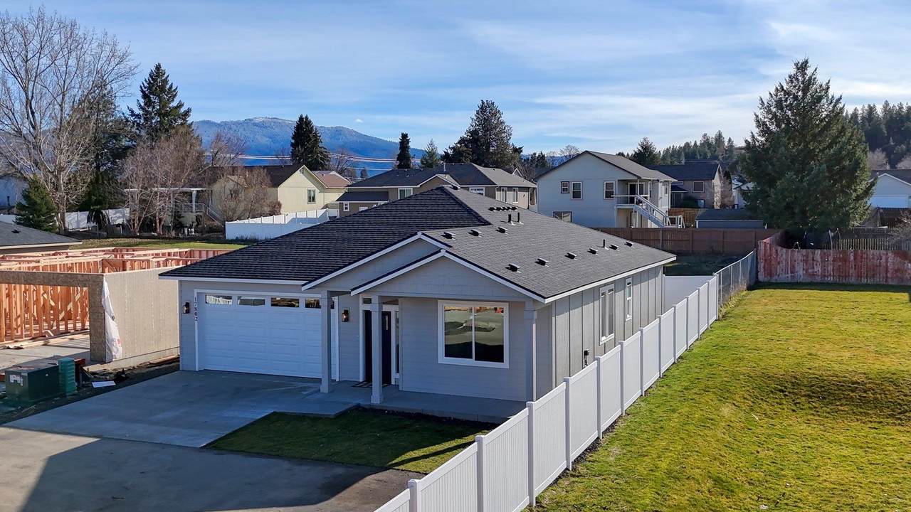 17802 3rd Ln - Photo 1