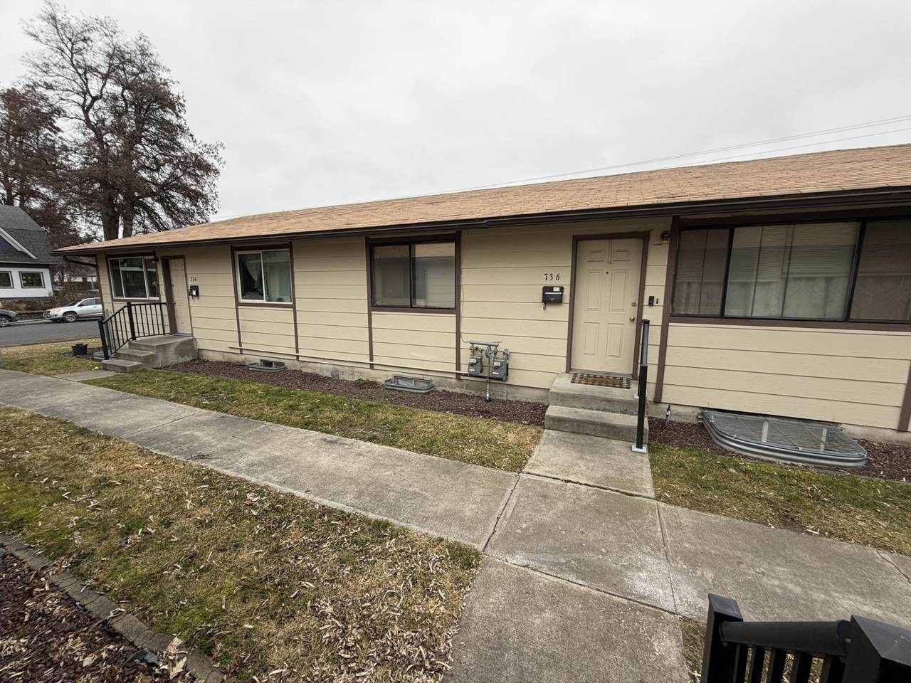 734-736 E Baldwind A Baldwin Ave - Photo 1