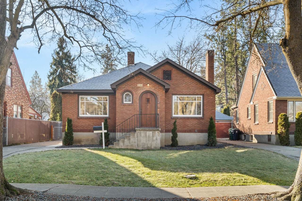 411 26th Ave - Photo 1