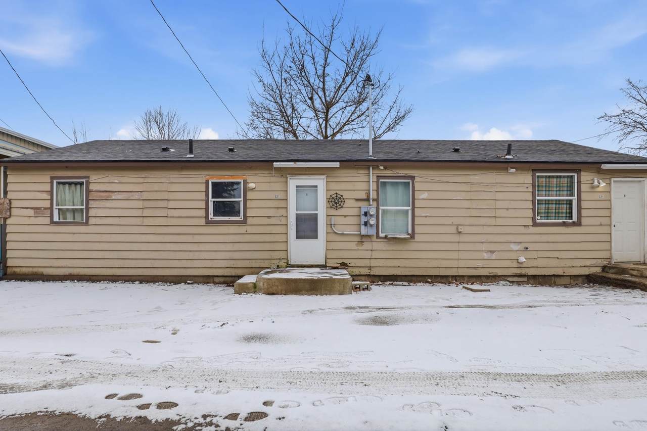 321 Grace St - Photo 1