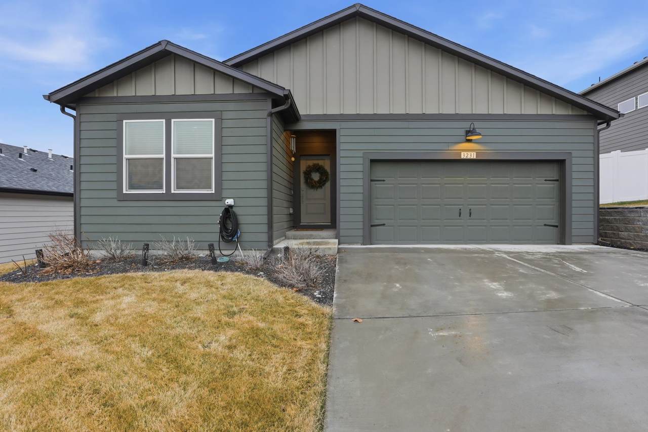 3231 Stanley Rd - Photo 1