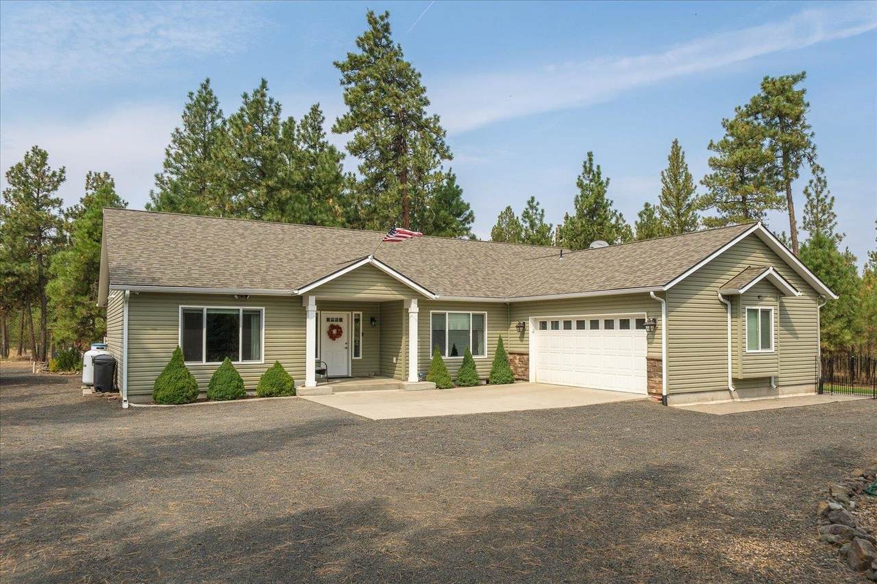18206 Hanson Pond Ln - Photo 1