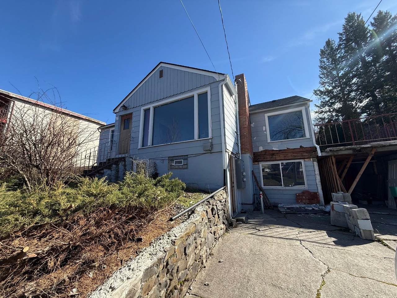1275 Valley Rd - Photo 1