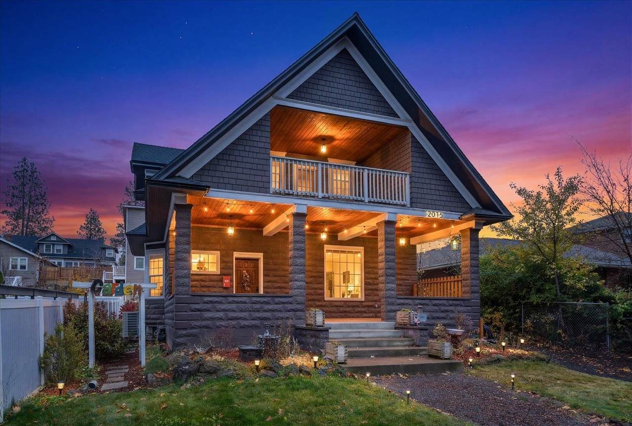 2015 Grand Blvd - Photo 1