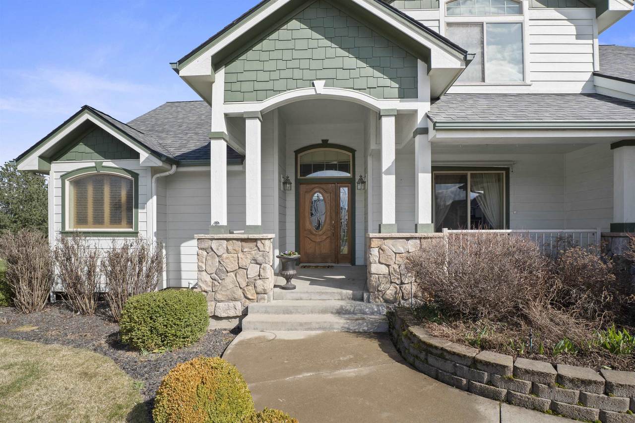10110 Moss Ln - Photo 1