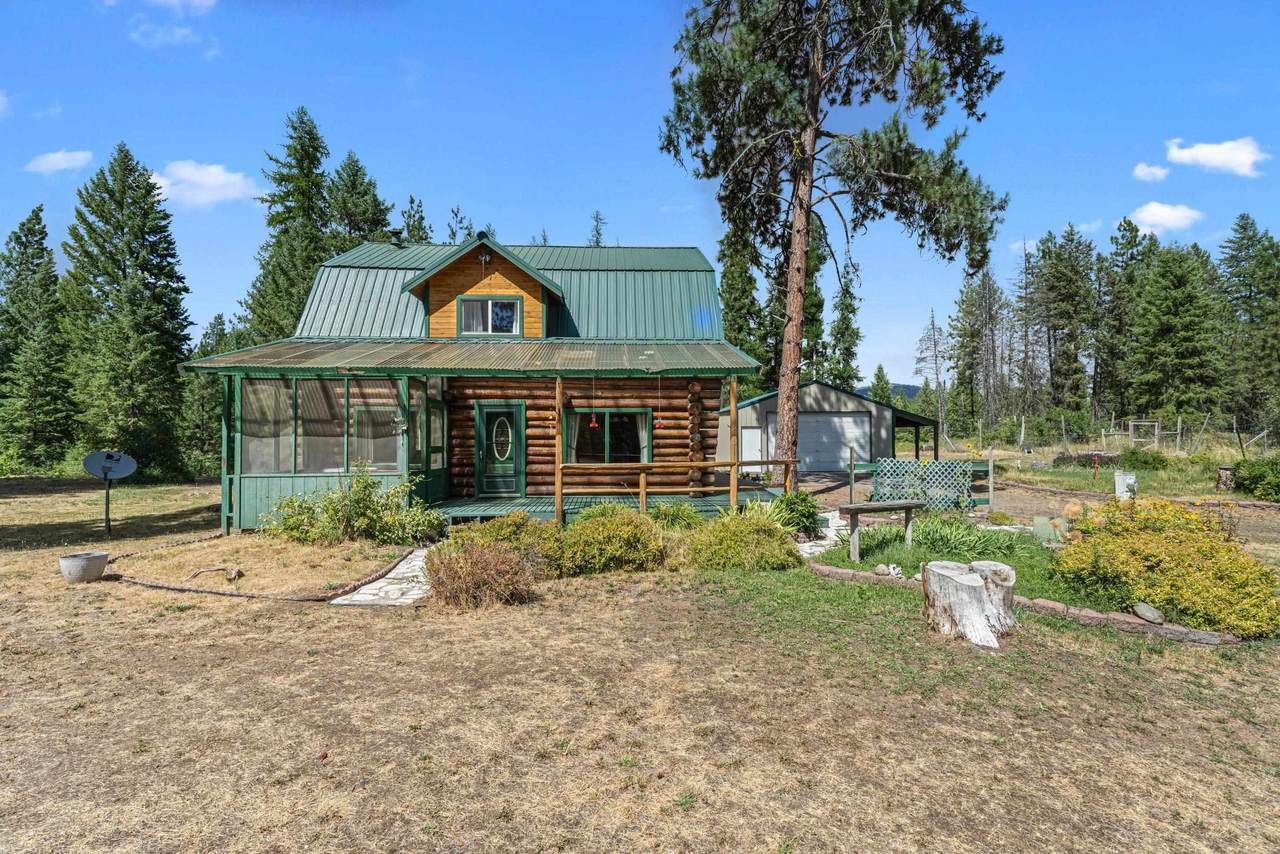 3369 Larkspur Way - Photo 1