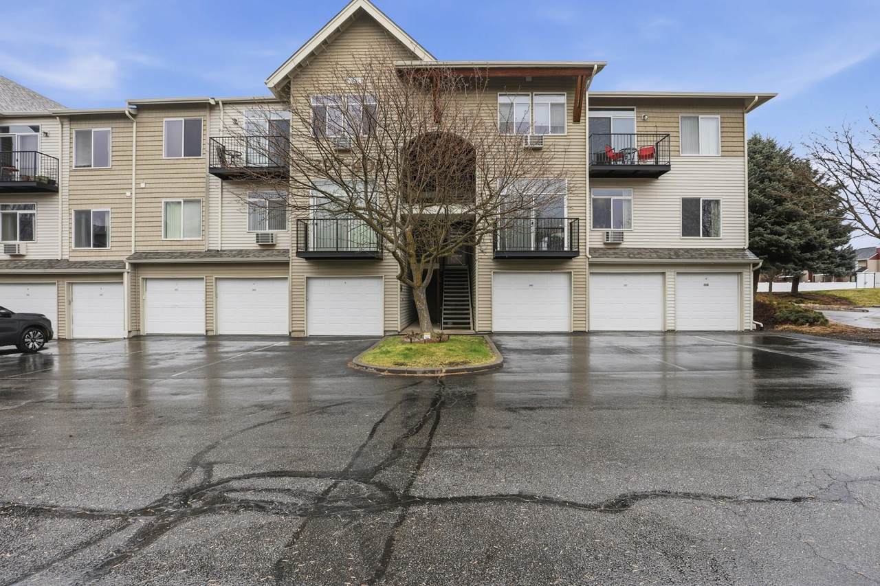 22855-399 Country Vista Dr - Photo 1