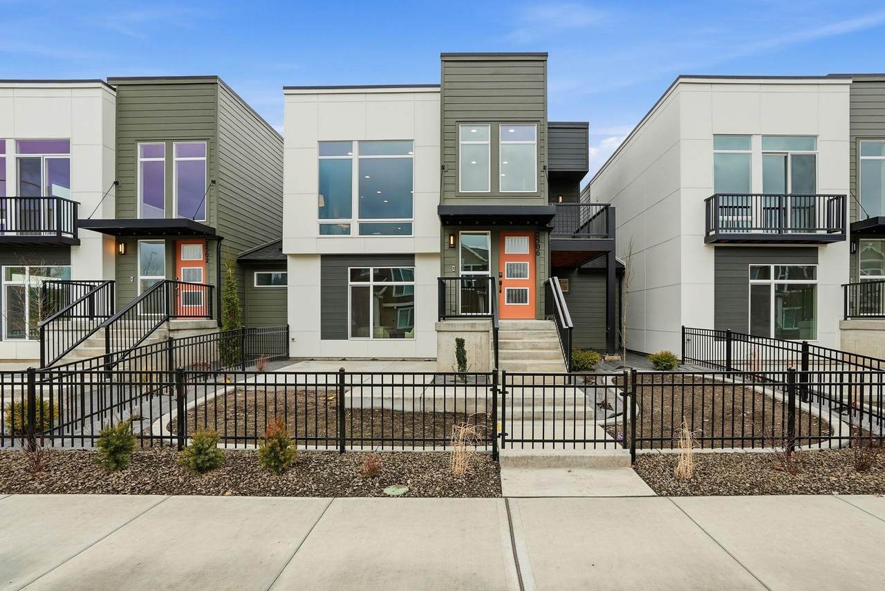 2530 Summit Pkwy - Photo 1