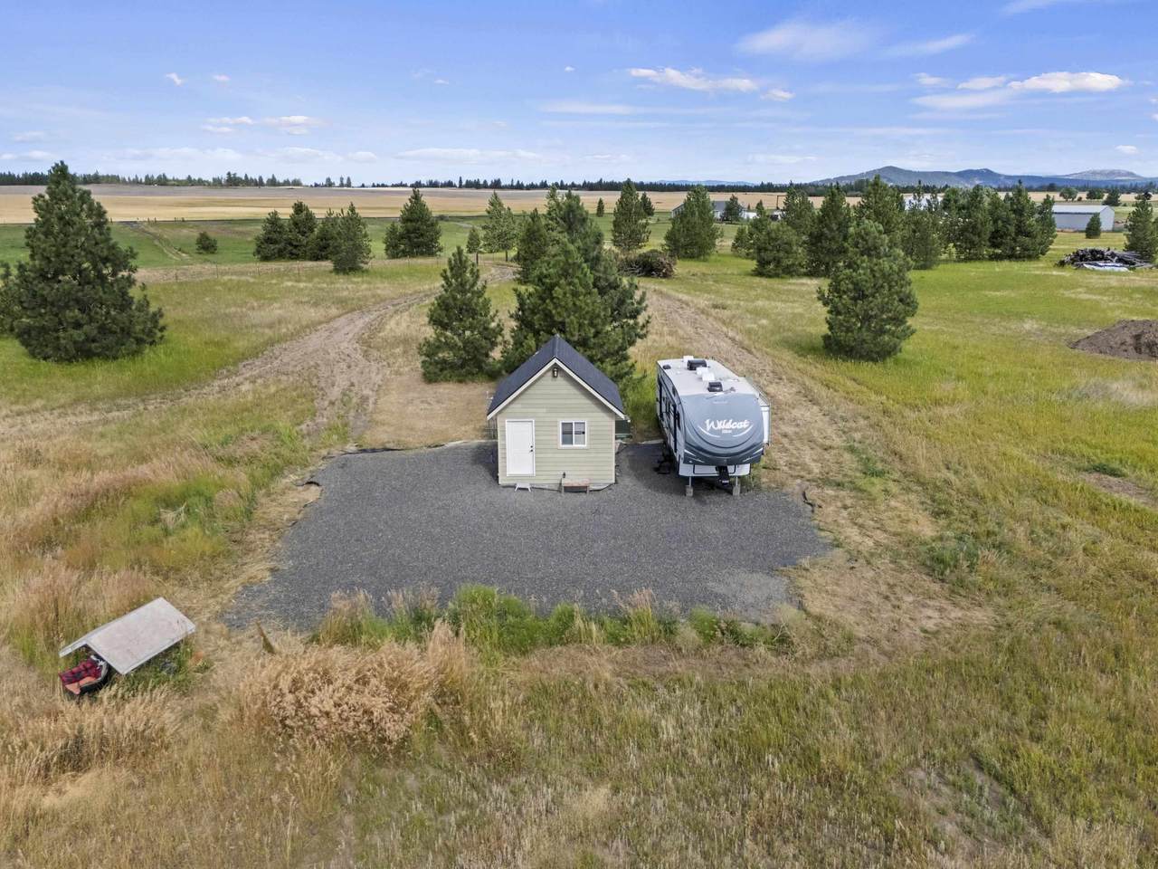 13952 Dover Rd - Photo 1