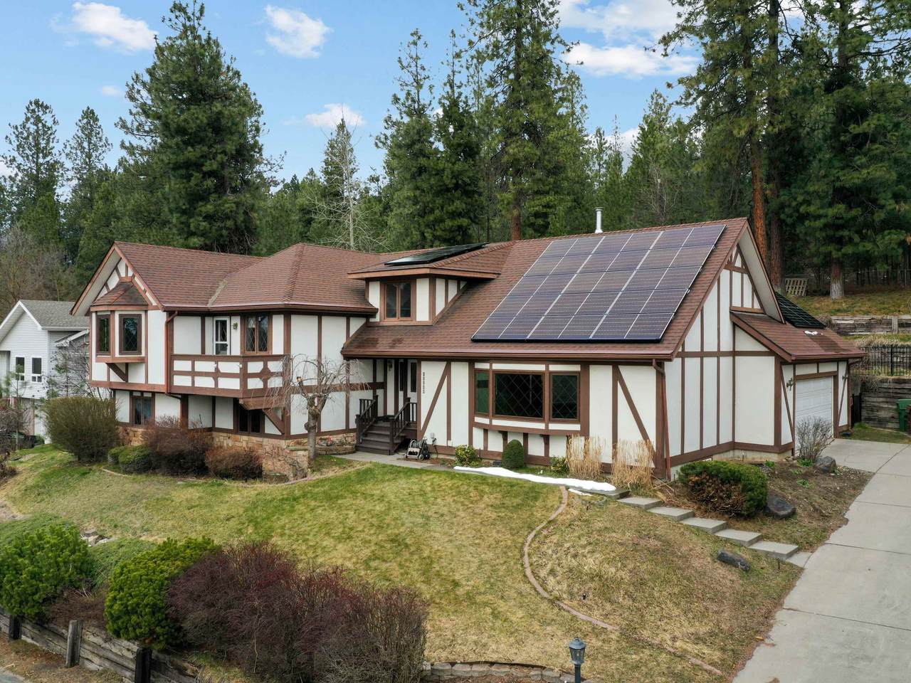 10048 Seminole Dr - Photo 1