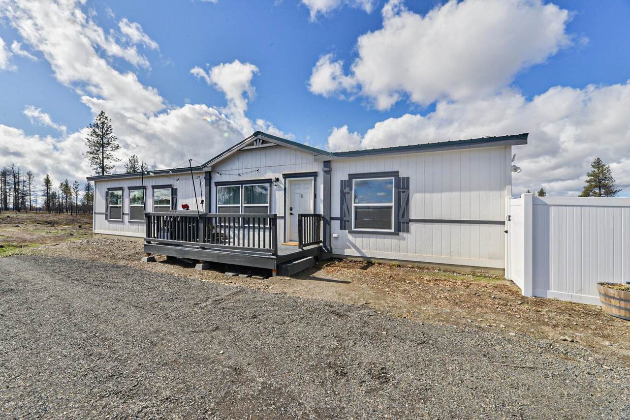 10004 Medical Lake Rd - Photo 1