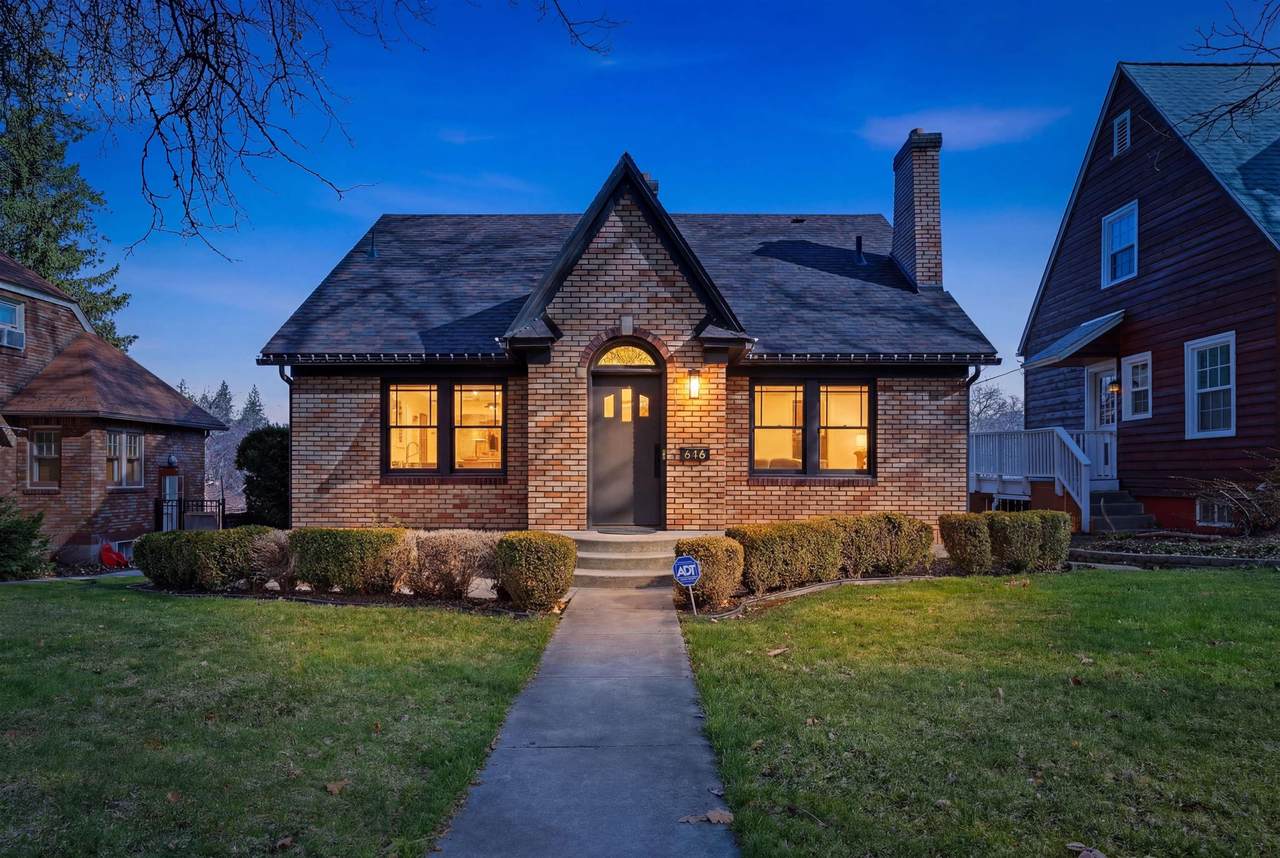 618 22nd Ave - Photo 1