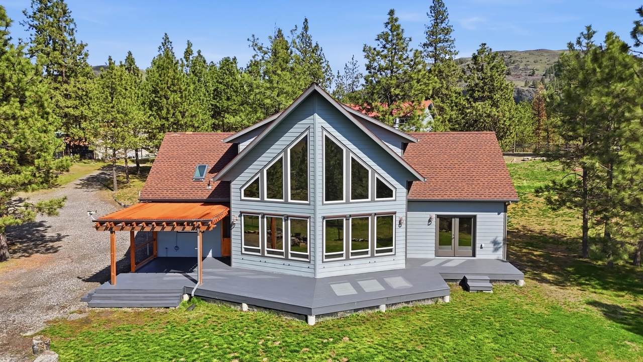 5182 Hunters Ridge Way - Photo 1