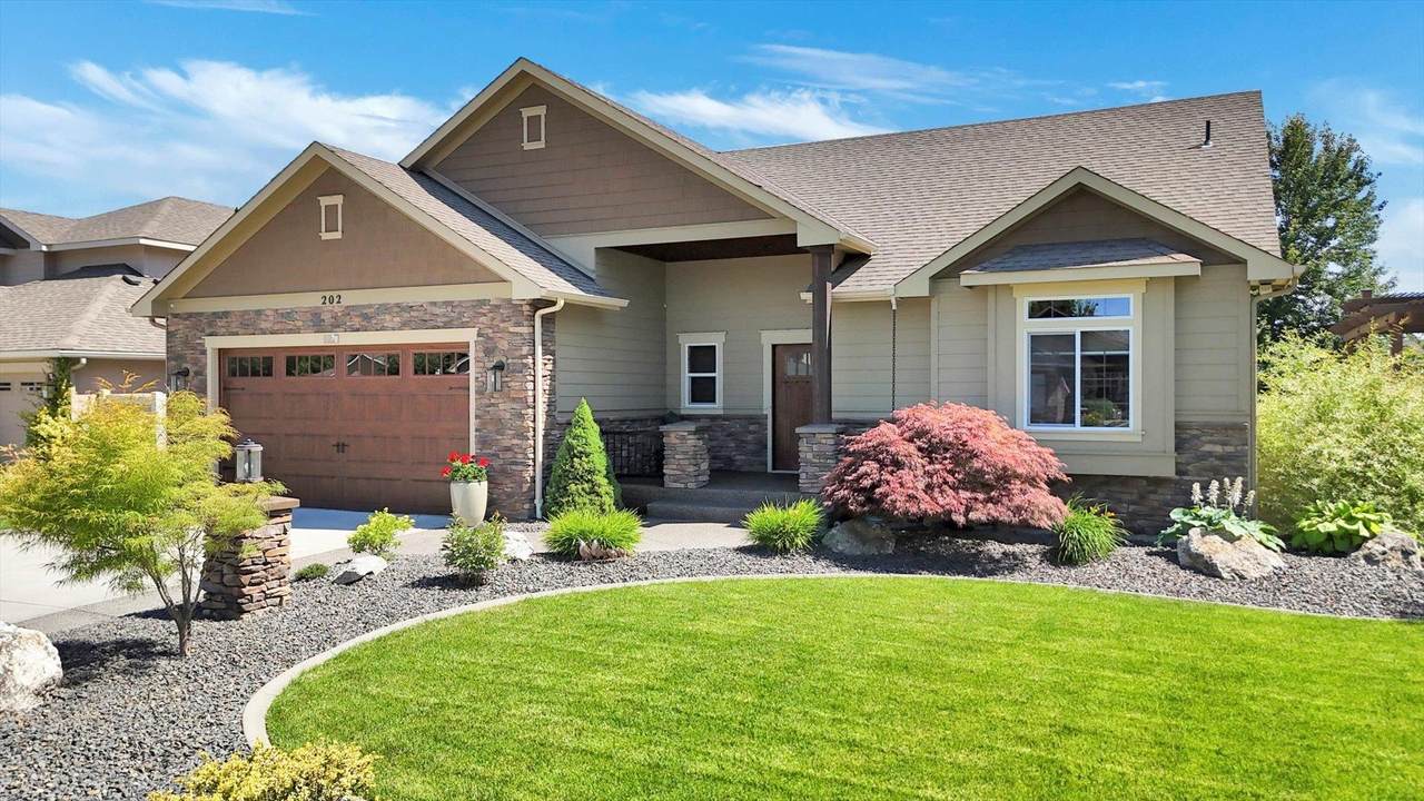202 Alexa Ct - Photo 1
