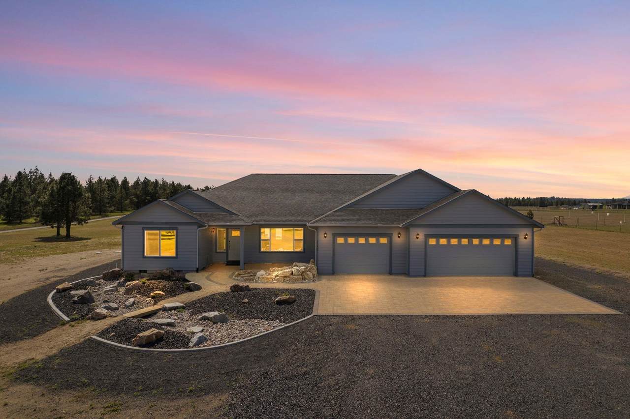 27907 N Bruce Rd - Photo 1