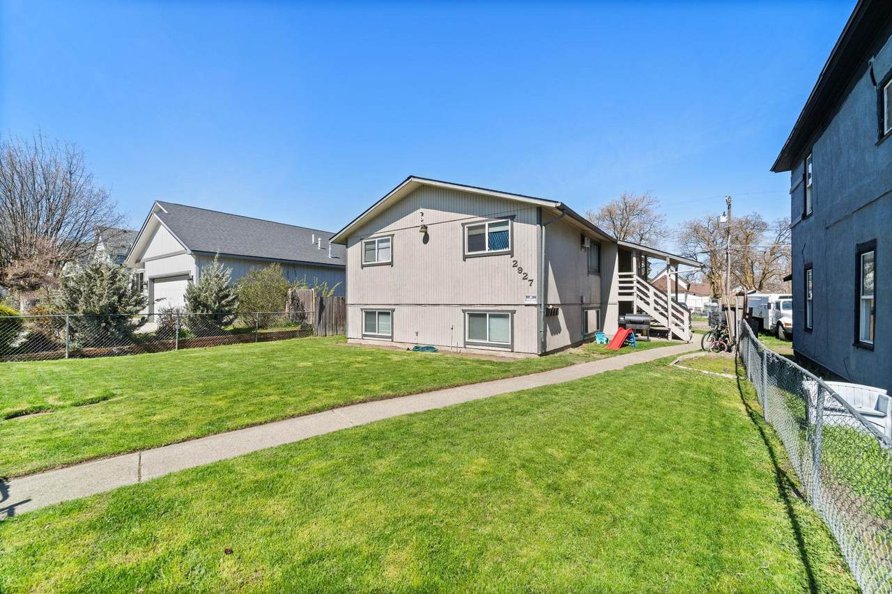 2927 Olympic Ave - Photo 1