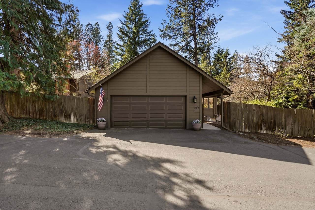 407 29th Ave - Photo 1