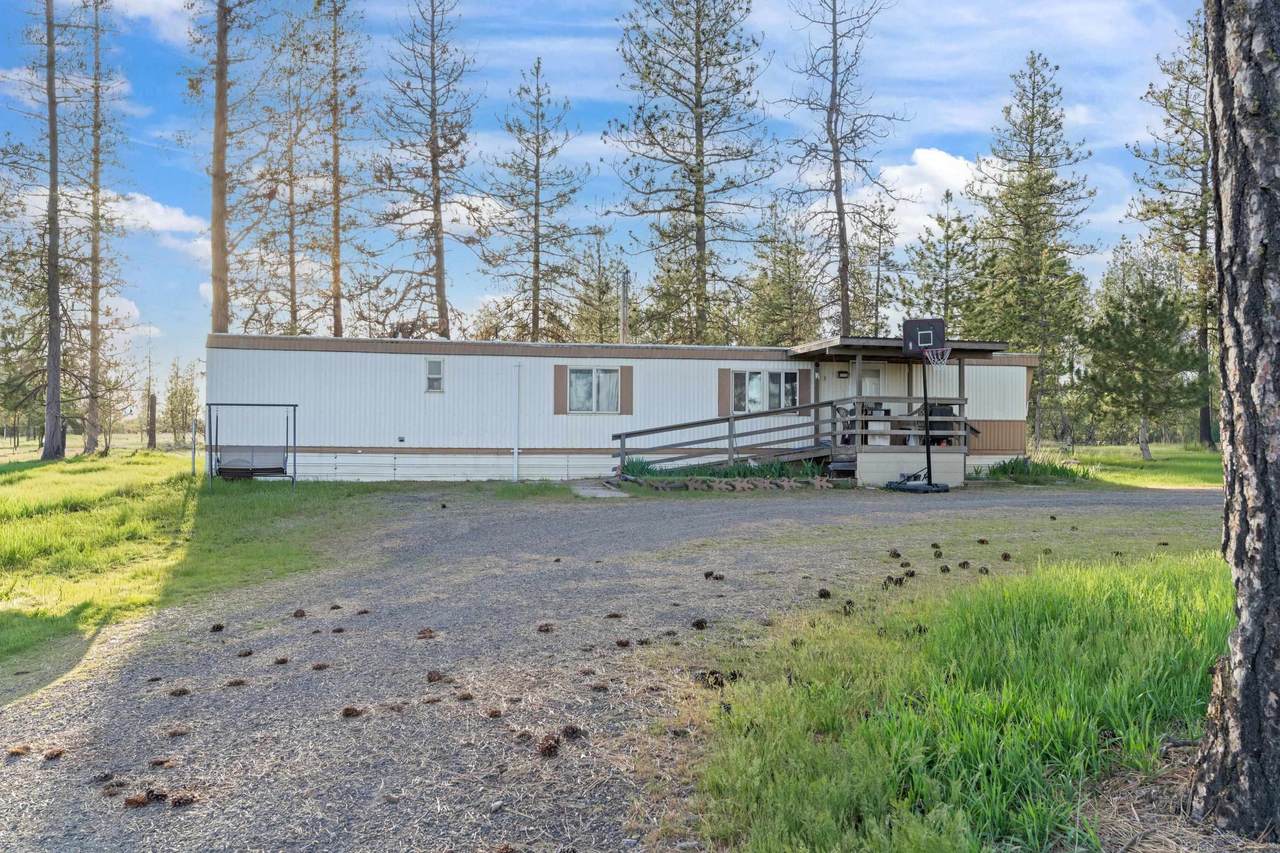 17212 Brooks Rd - Photo 1