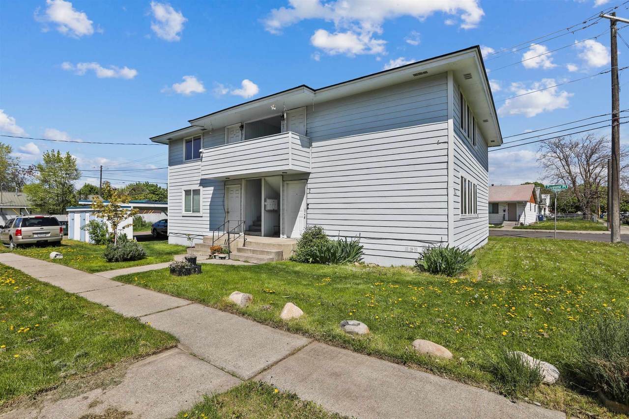 1847 Marshall Ave - Photo 1