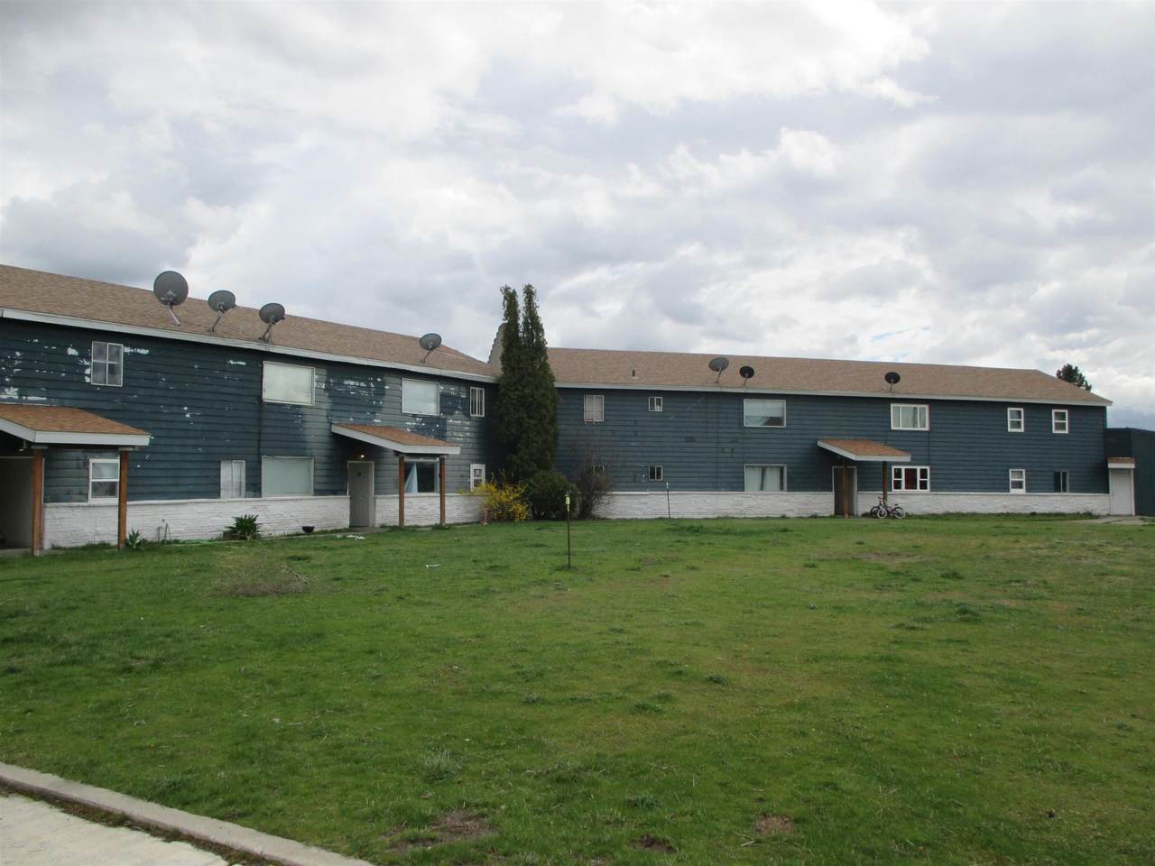7723 Sunset Hwy - Photo 1