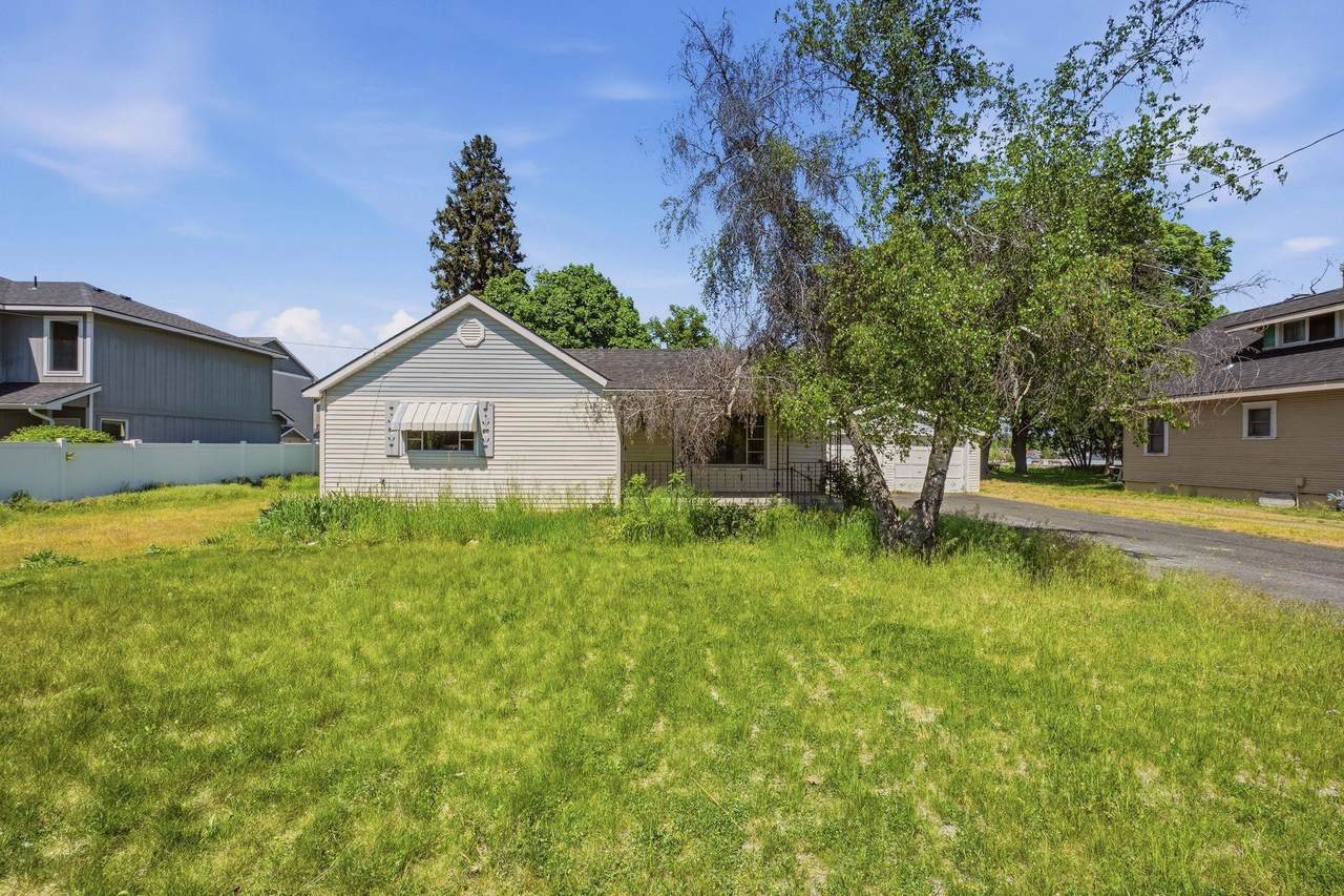 10121 4TH Ave - Photo 1